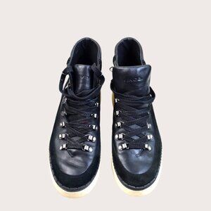 Vince Black/White Sneakers | Size 8